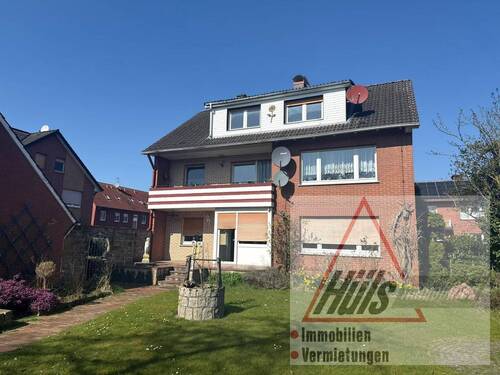 Ansicht - Attraktives Dreifamilienhaus mit großem Südgarten und vielen Möglichkeiten