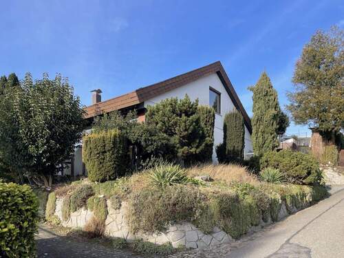 Einfamilienhaus in Top-Lage von Müllheim - Wohnen auf über 185 Quadratmetern in bester Lage von Müllheim