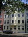 Hausansicht - 3-Zimmer Familiennest! - 545,00 EUR Kaltmiete, ca.  67,70 m² Wohnfläche