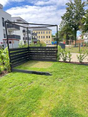 Terrasse mit Gartennutzung - 