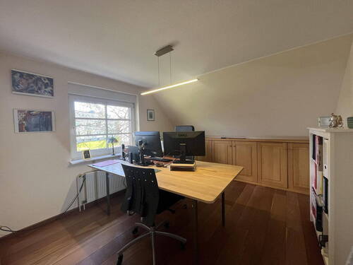 1. OG Arbeitszimmer - 