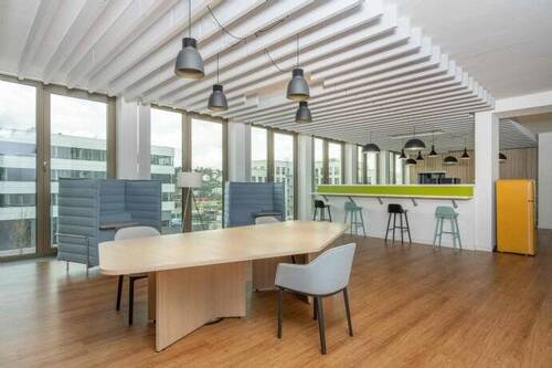 Bild 2 - Büro mit 30,00 m&sup2; in Wiesbaden zur Miete