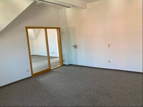 großzügige Räume - Dachgeschoss - 