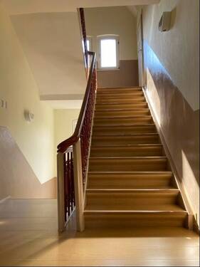 Treppenhaus / Etagenflur - Obergeschoss - 