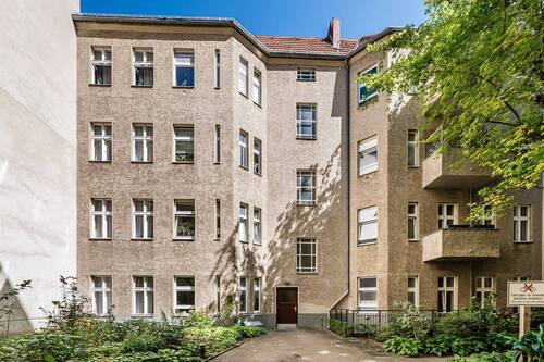 Hinterhaus - 