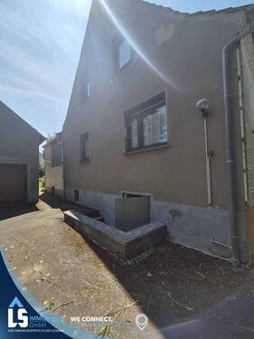 Ansicht von hinten - 5 Zimmer Einfamilienhaus zum Kaufen in Sangerhausen