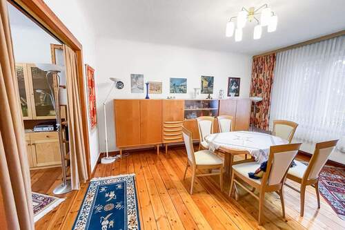 Esszimmer - 5 Zimmer Einfamilienhaus in Berlin