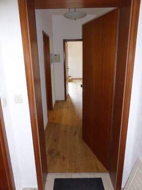 Wohnungseingang - Etagenwohnung mit 66,00 m&sup2; in Regensburg zum Kaufen