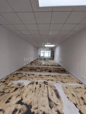 Rechte Ladenfläche - 