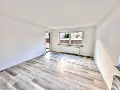 Wohn- und Esszimmer - 