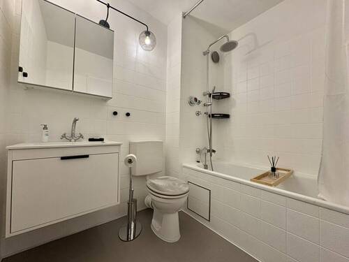 Bad - 2 Zimmer Etagenwohnung in Zorneding