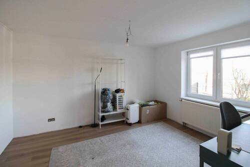 Zimmer 1 - 4 Zimmer Doppelhaushälfte in Kotzen