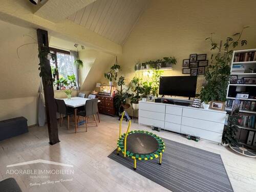 Wohnzimmer - Etagenwohnung mit 61,90 m&sup2; in Berlin zum Kaufen