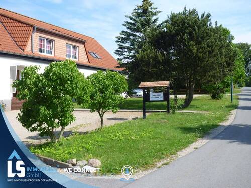 Straßenseite-2-1 - Mehrfamilienhaus, Wohnhaus mit 325,00 m² in Bastorf zum Kaufen
