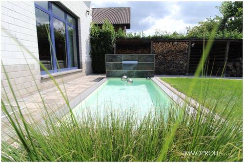 23. Pool.jpg - 
