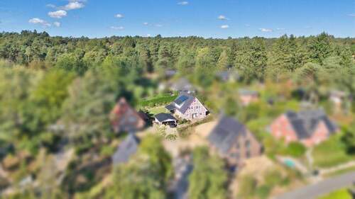 Luftbild - Einfamilienhaus mit 192,00 m² in Bendestorf zum Kaufen