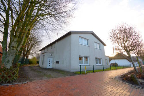 Außenansicht - 1 Zimmer Mehrfamilienhaus, Wohnhaus zum Kaufen in Lunden