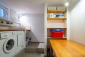 Waschraum und Duschbereich im Keller - 