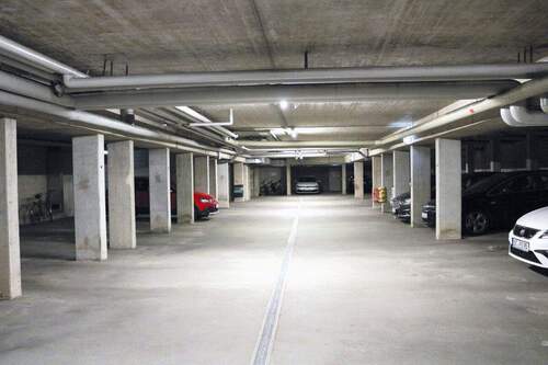 Tiefgaragenstellplätze Bayreuth - 6 Tiefgaragenstellplätze in Bayreuth, am Standort Egerländer Straße 2 - 10 zu erwerben.