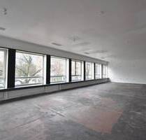 Attraktive Büro-Praxis-Ladenfläche im 1. OG in bester Lauflage - Hamburg-Barmbek Barmbek-Nord