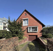 Grundstücksjuwel trifft charmantes Einfamilienhaus - Hamburg Eidelstedt