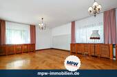 Wohnzimmer - 70er Jahre Nostalgie in Köpenicks Topadresse