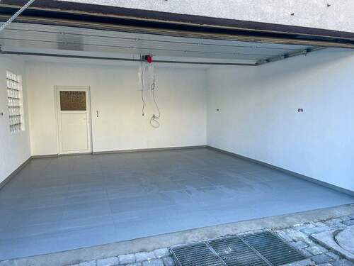 Doppel Garage - 