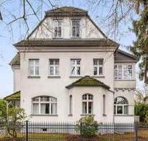 Bestlage Kaulbachstraße - Bezugsfreie, bildschöne 2-Zimmer-Dachgeschosswohnung im Jugendstil - Falkensee