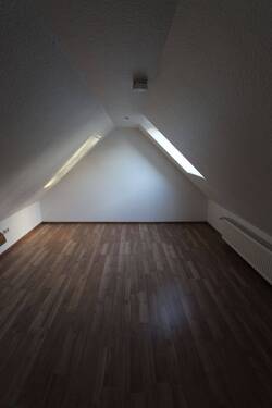 Zimmer 1 - Etagenwohnung mit 78,00 m&sup2; in Langwedel zur Miete