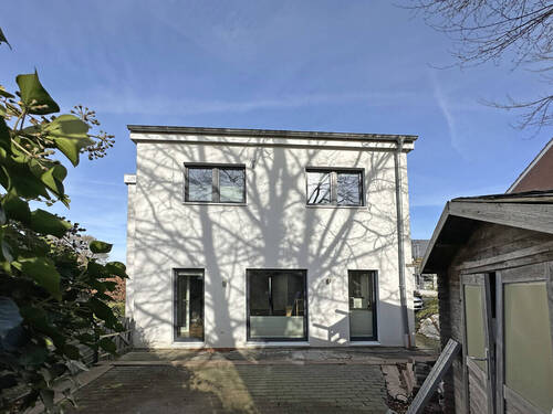 Rückansicht - 4 Zimmer Einfamilienhaus in Ellerbek