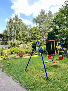 Hinterhof - 1 Monat Kaltmietfrei! HELLE 2-RAUMWOHNUNG - GARTENMITNUTZUNG!