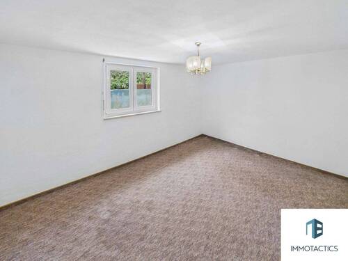 Schlafzimmer UG - 
