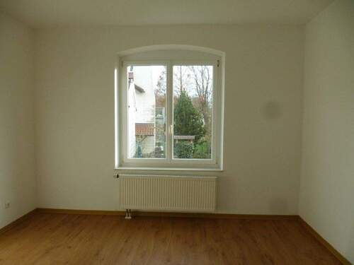 OG - Wohnraum (Teilansicht..) - Helle 2-Zimmer-Wohnung in Baar-Ebenhausen