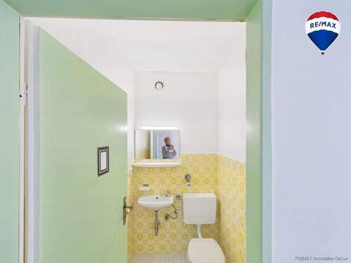 CAM01722G0-PR0044-STILL019 - 