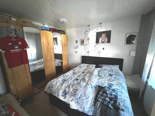 Schlafzimmer EG - 