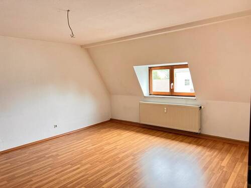 Kinderzimmer - Etagenwohnung mit 88,00 m² in Zwickau zur Miete