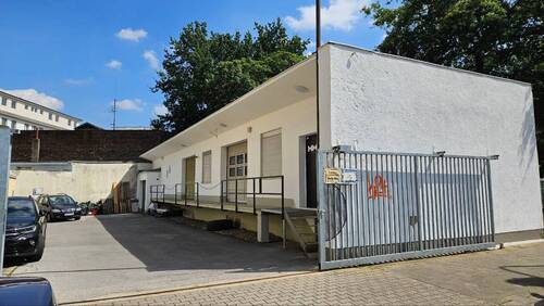 Bild 1 - Geräumige Lagerhalle mit Potenzial: 280 m² Lagerfläche auf zwei Etagen in Düsseldorf