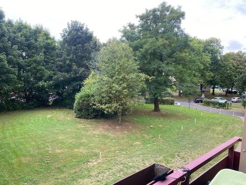 Ausblick vom Balkon - TOP sanierte ETW - 189.000,00 EUR Kaufpreis, ca.  63,10 m² Wohnfläche