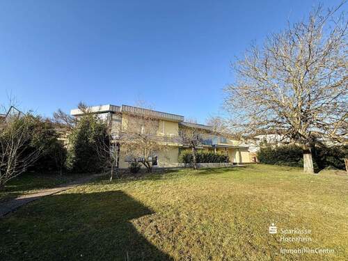 Außenansicht - 8 Zimmer Einfamilienhaus zum Kaufen in Jestetten