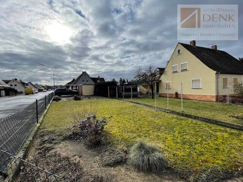 Außenansicht, Bild 2 - Einfamilienhaus mit 96,00 m&sup2; in Kitzingen zum Kaufen