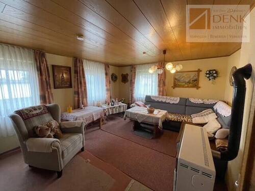 geräumiges Wohnzimmer, Bild 1 - 