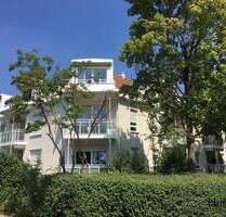 Großzügige 89 m² Dachgeschosswohnung mit 3 Zimmern & 2 Balkonen in Obersendling - München / Sendling Sendling-Westpark