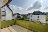 Balkon nach Süd-Osten - 2 Zimmer Etagenwohnung in Stuttgart