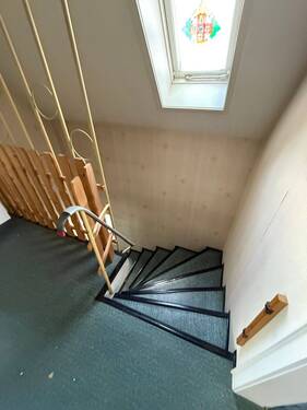 Treppe zum DG - 