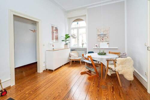 Zimmer - Etagenwohnung mit 79,00 m&sup2; in Freiburg zum Kaufen