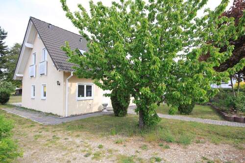 Hausansicht - 5 Zimmer Einfamilienhaus in Falkensee