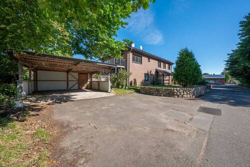 Außenansicht - 9 Zimmer Mehrfamilienhaus, Wohnhaus zum Kaufen in Kropp