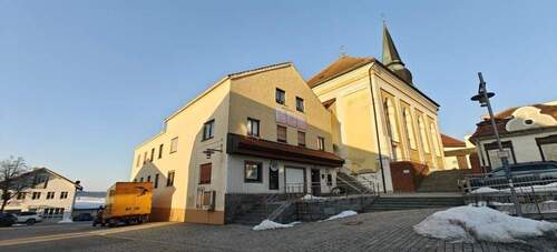 IMG20260121153919.jpg - 8 Zimmer Mehrfamilienhaus, Wohnhaus zum Kaufen in Simbach