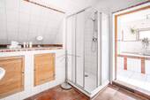 Bad2 OG mit Dusche - 