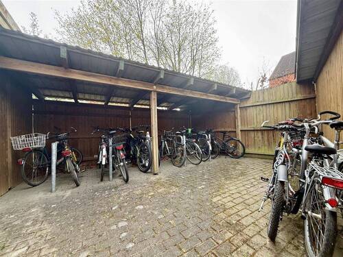 Abschließbarer Fahrradabstellbereich Hinterhof - 